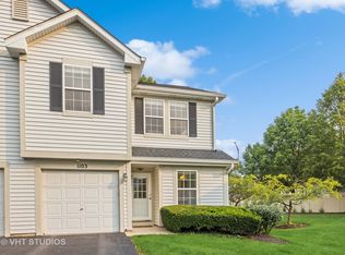 1103 Vail Ct, Naperville, IL 60540