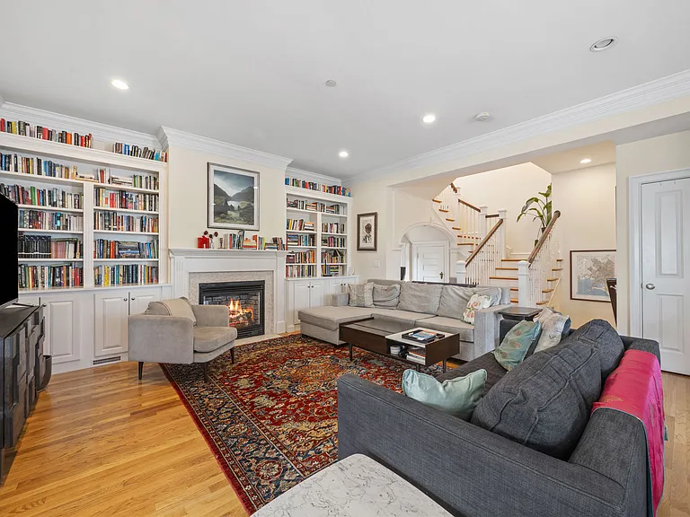 2 Benton Rd #1 — Photo 4