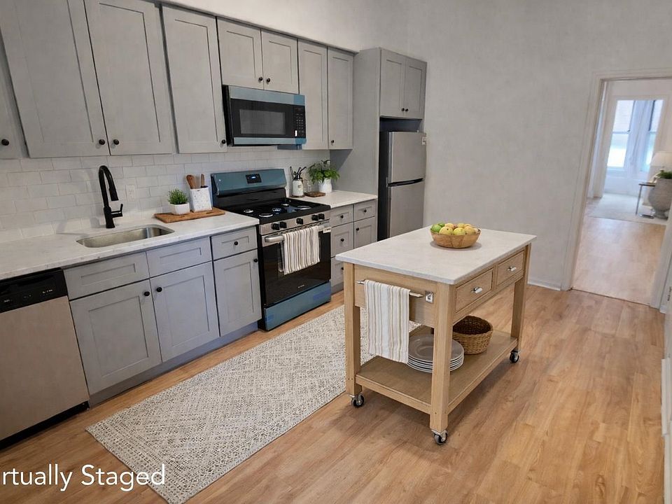 1st image of 262 Summit Ave