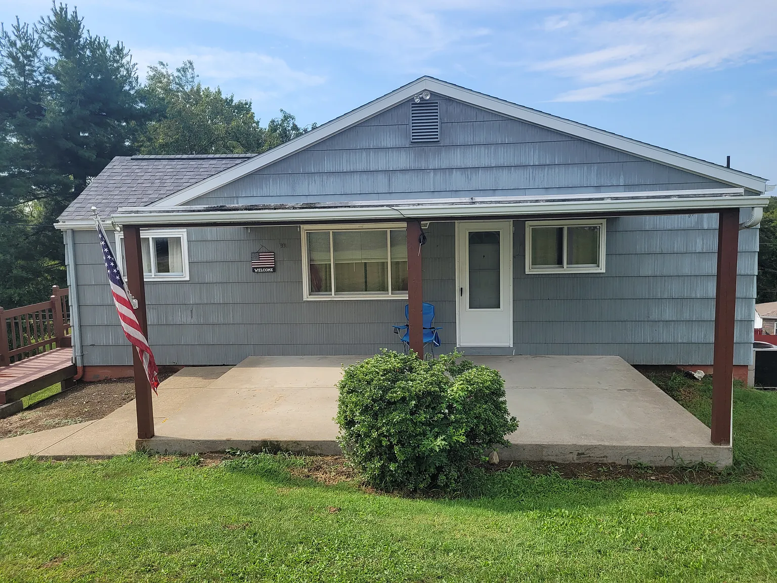3 bed, 844 sqft, $1,400 — Photo 1