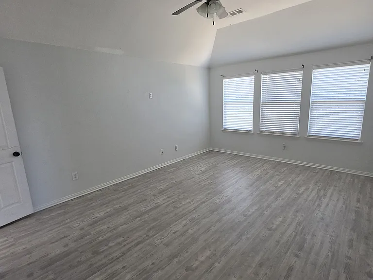 1320 Wheatear Dr — Photo 12