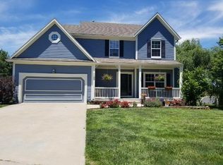 1100 N 2nd St E, Louisburg, KS 66053