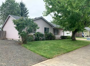 2424 Melrose Loop, Eugene, OR 97402