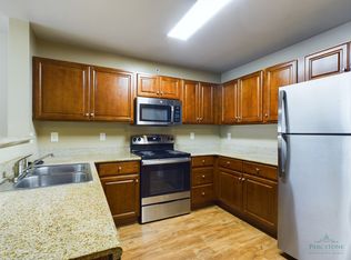 5129 Parcstone Ln #B, Fayetteville, NC 28314
