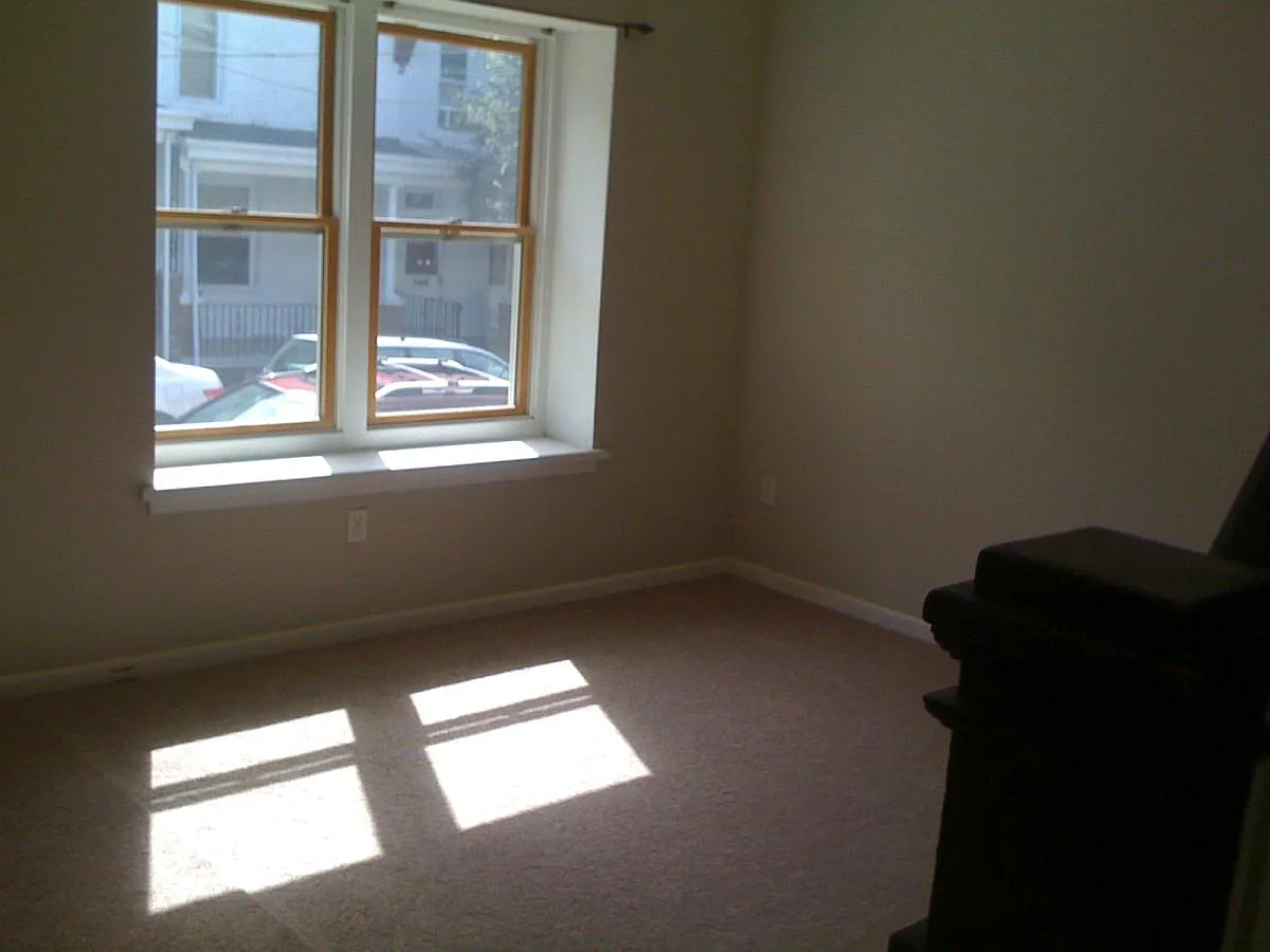 2 bed, 1106 sqft, $1,950 — Photo 4