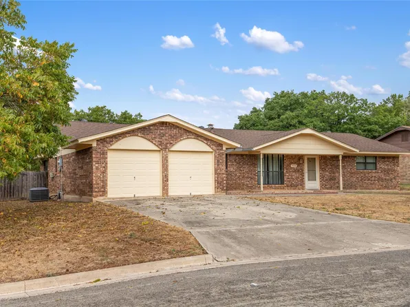 4408 Rosewood Dr, Brownwood, TX 76801