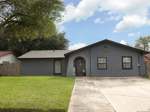 5942 Misty Lake St, San Antonio, TX 78222