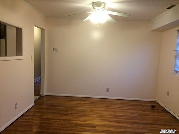4th image of 24337 72nd Ave