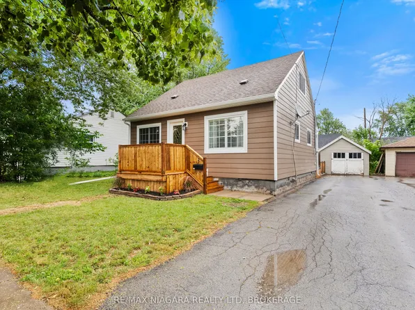3 Osborne St, Fort Erie, ON L2A 3X8