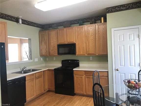 4th image of 111 Heritage Creek Way