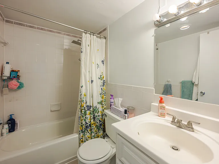 1301 S Arlington Ridge Rd #711 — Photo 21