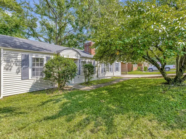 2702 Hartford Dr, Nashville, TN 37210