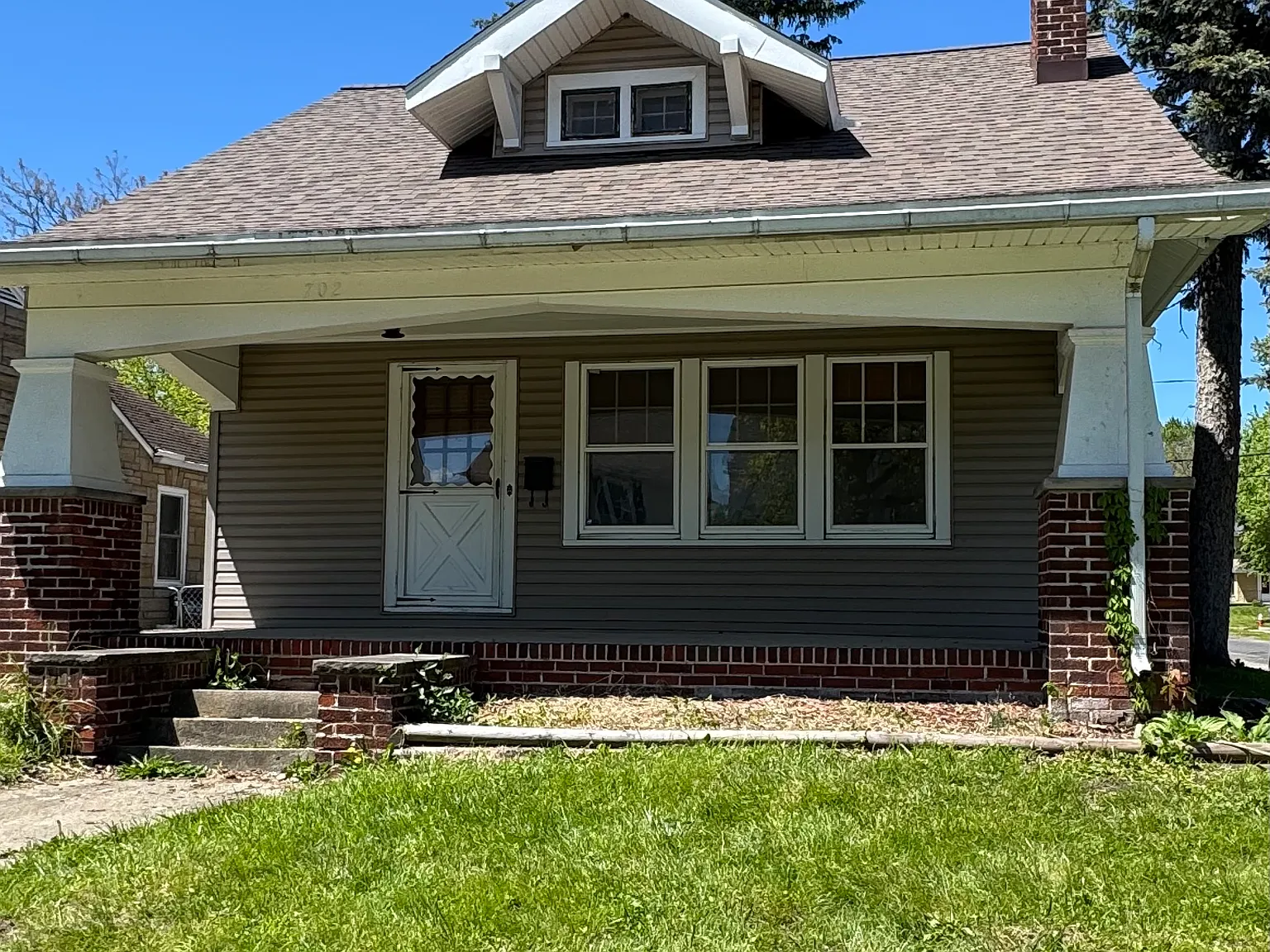 3 bed, 1504 sqft, $1,325 — Photo 1
