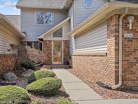 4th image of 3376 Rivers Edge Dr