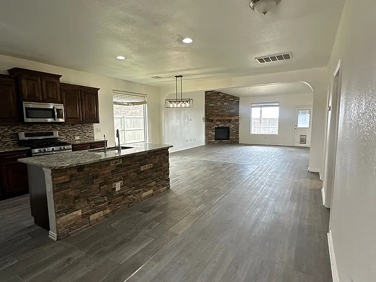 6944 King Ranch Rd — Photo 5