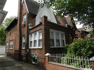 21422 45th Rd, Bayside, NY 11361