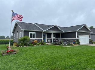 2820 Berkshire St, Lapeer, MI