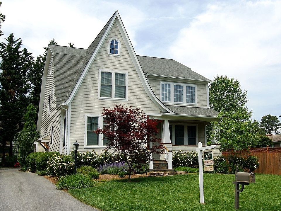 1st image of 200 S Southwood Ave