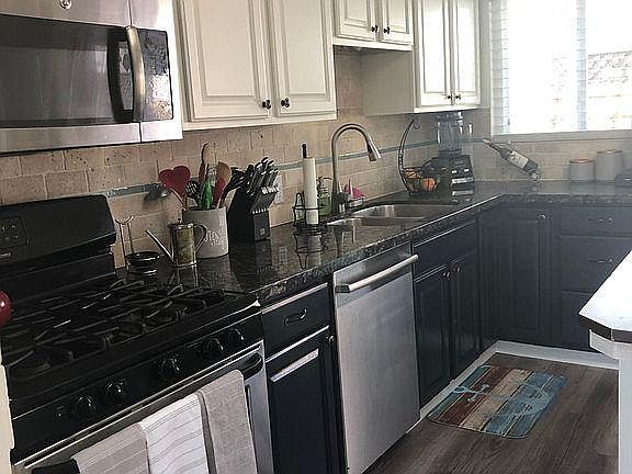 2nd image of 46902 Lotus St