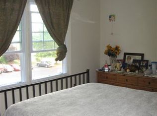 10988 Tower Pl, Manassas, VA 20109