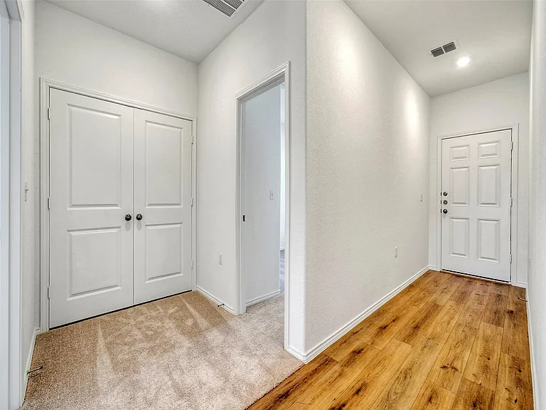 14405 Nini Cv — Photo 9