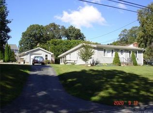 94 S Edgewood Rd, Niantic, CT 06357