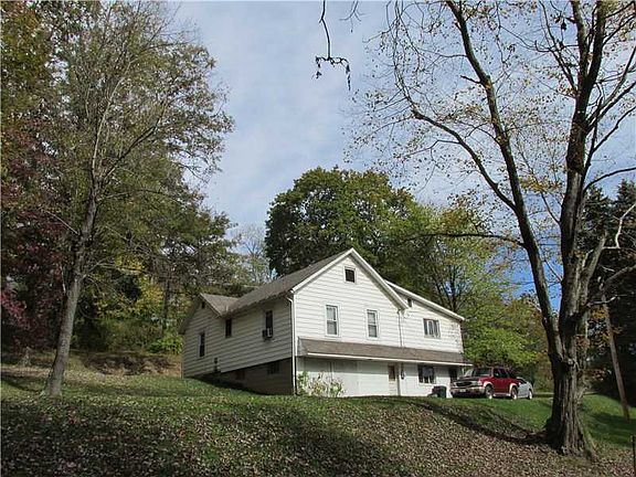 2nd image of 637-641 645 Glenwood Way