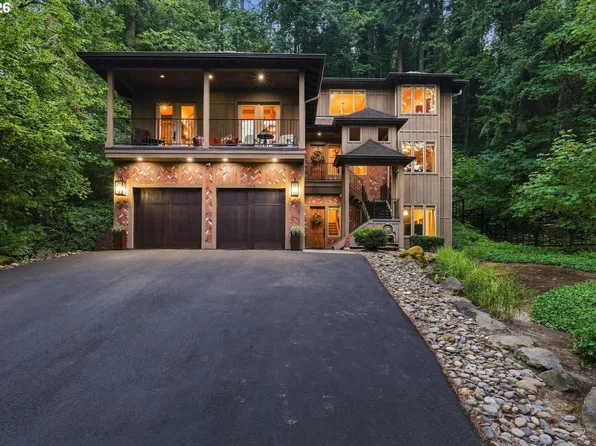 17410 Upper Cherry Ln, Lake Oswego, OR 97034
