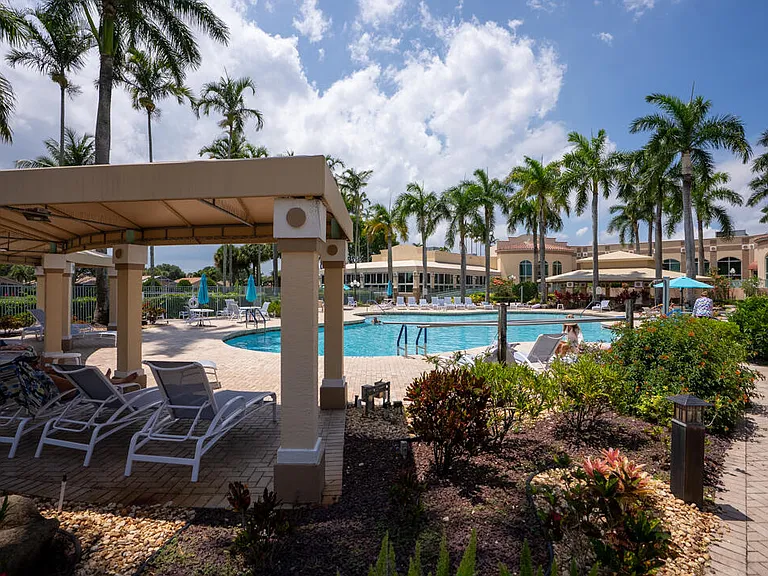 5952 Regal Glen Dr #103 — Photo 40