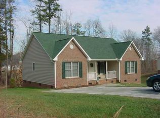 769 Raintree Ct, Randleman, NC 27317