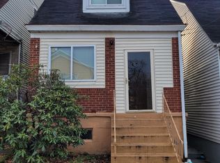 122 Irwin St, Mc Kees Rocks, PA 15136