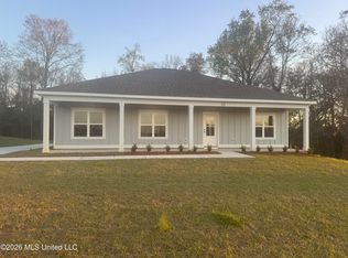 11 Shadow Wood Dr, McHenry, MS 39561