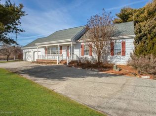 237 Bay Shore Dr, Barnegat, NJ 08005