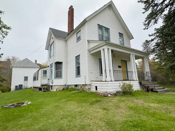 27 S 21st Ave E, Duluth, MN 55812