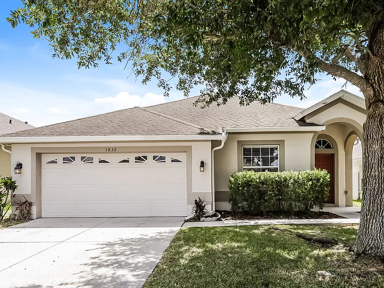 3832 Washburn Pl — Photo 1