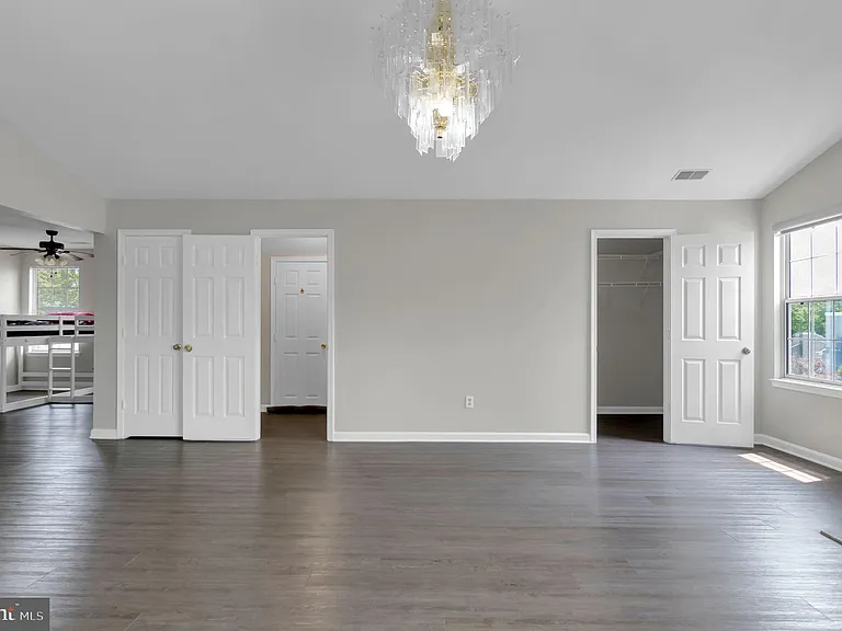 15704 Beau Ridge Dr — Photo 34
