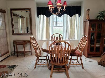 3rd image of 511 McIntosh Ln