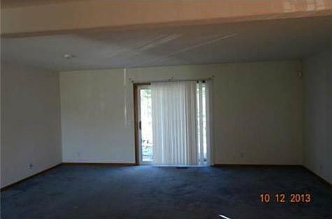 4th image of 12305 Richmond Ave