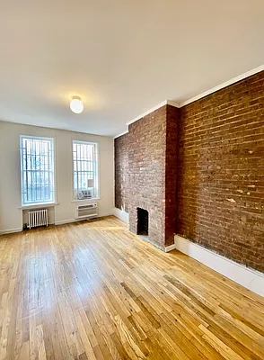 Rented by CMV Realty Inc. | media 13