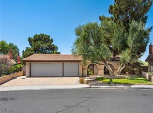 2715 Osborne Ln, Henderson, NV 89014