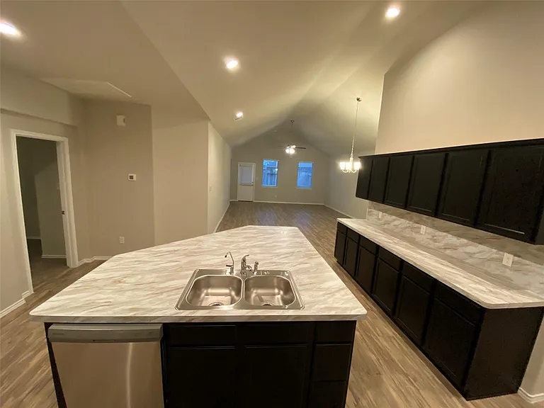 6130 Purple Iris St — Photo 6