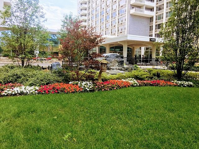 1st image of 4250 N Marine Dr APT 712