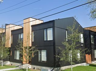 4927 21a St SW #R-101, Calgary, AB T2T 5T6