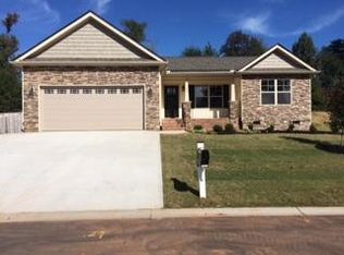 42 Jaden Ct, Greer, SC 29651