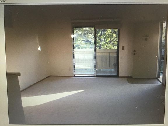 2nd image of 851 Woodside Way APT 123