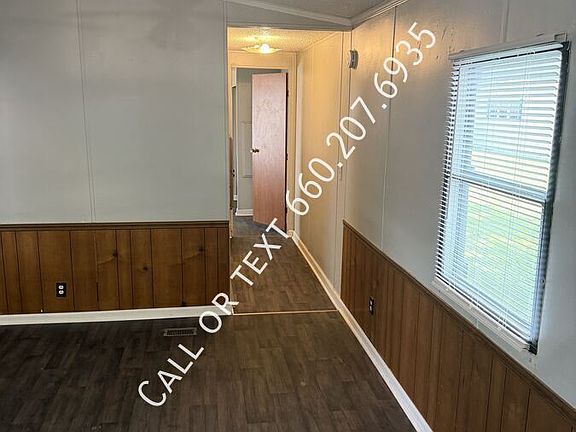 5th image of 913 N Taylorville Blvd #33