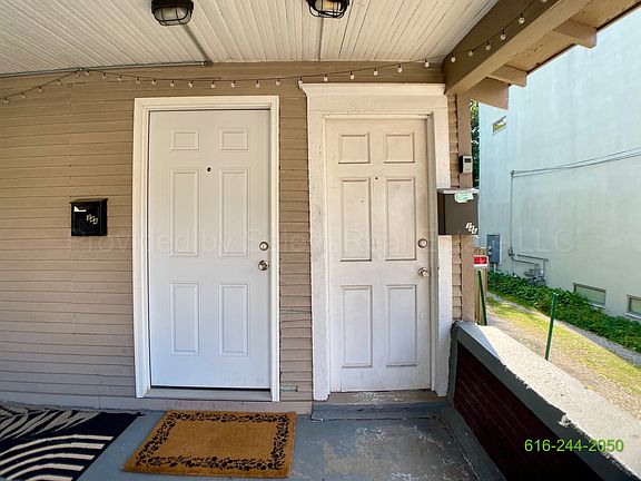 2nd image of 346 Diamond Ave SE #2