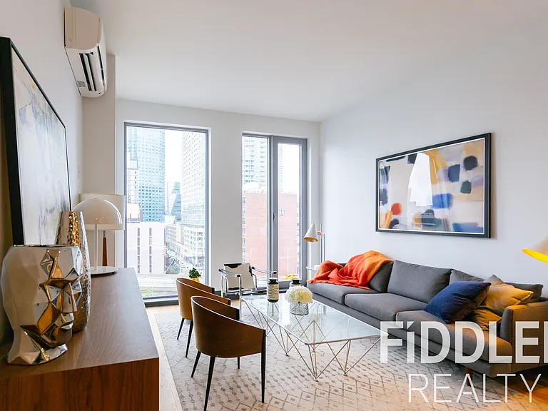42-22 27th St #1705 — Photo 1