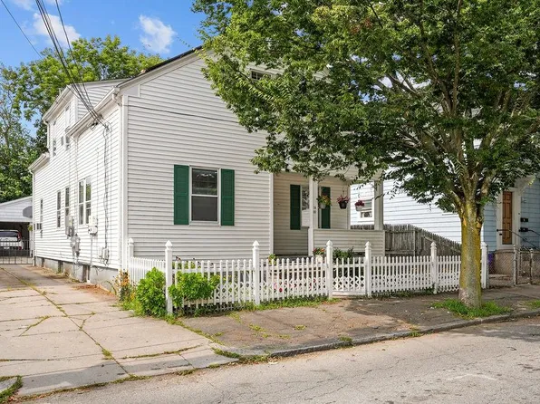78-80 Lowell Ave, Providence, RI 02909