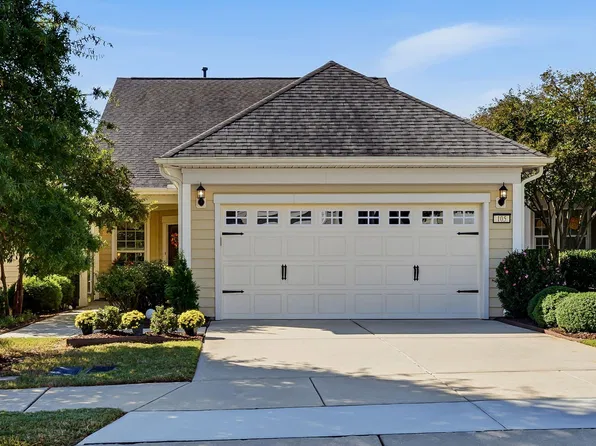 105 Chambers Field Ct, Durham, NC 27703